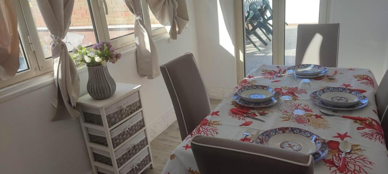 Apartmán Attico Girasole Lido di Ostia Exteriér fotografie